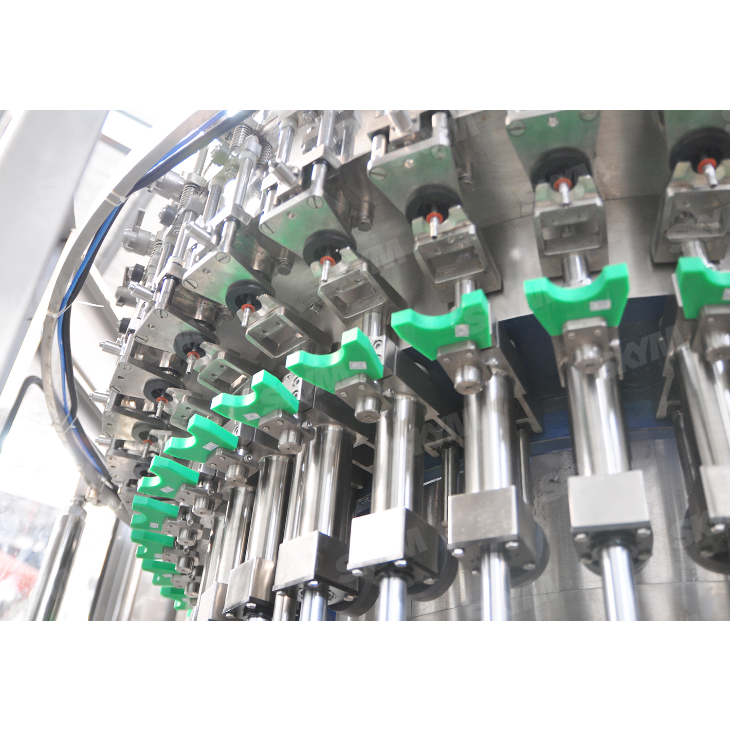 Machine de remplissage de bouteilles de la capacité 15000BPH élevée pour des boissons non alcoolisées