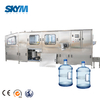Machine de capsulage remplissante de lavage à l'eau pure automatique Machine de remplissage de 5 gallons